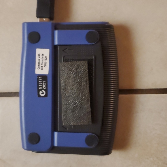 Linksys Wireless-G USB Adapter - Picture 3 of 3